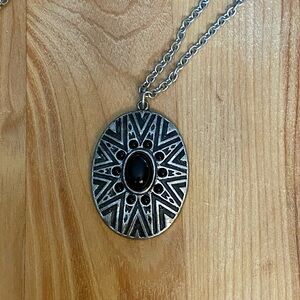 Black & Silver Pendant w Lobster Clasp Chain